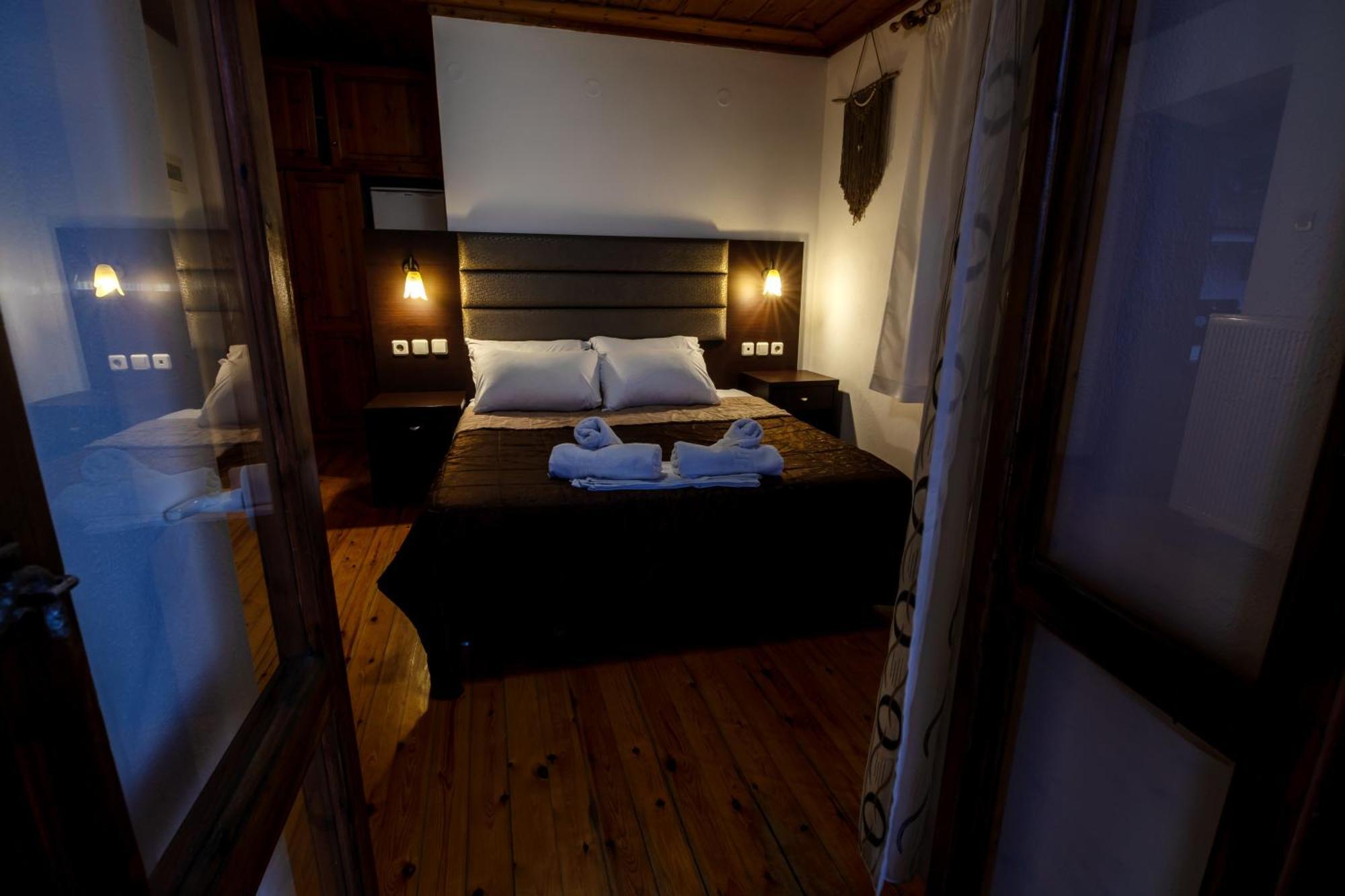 Hotel Kokkino Nero Bagian luar foto