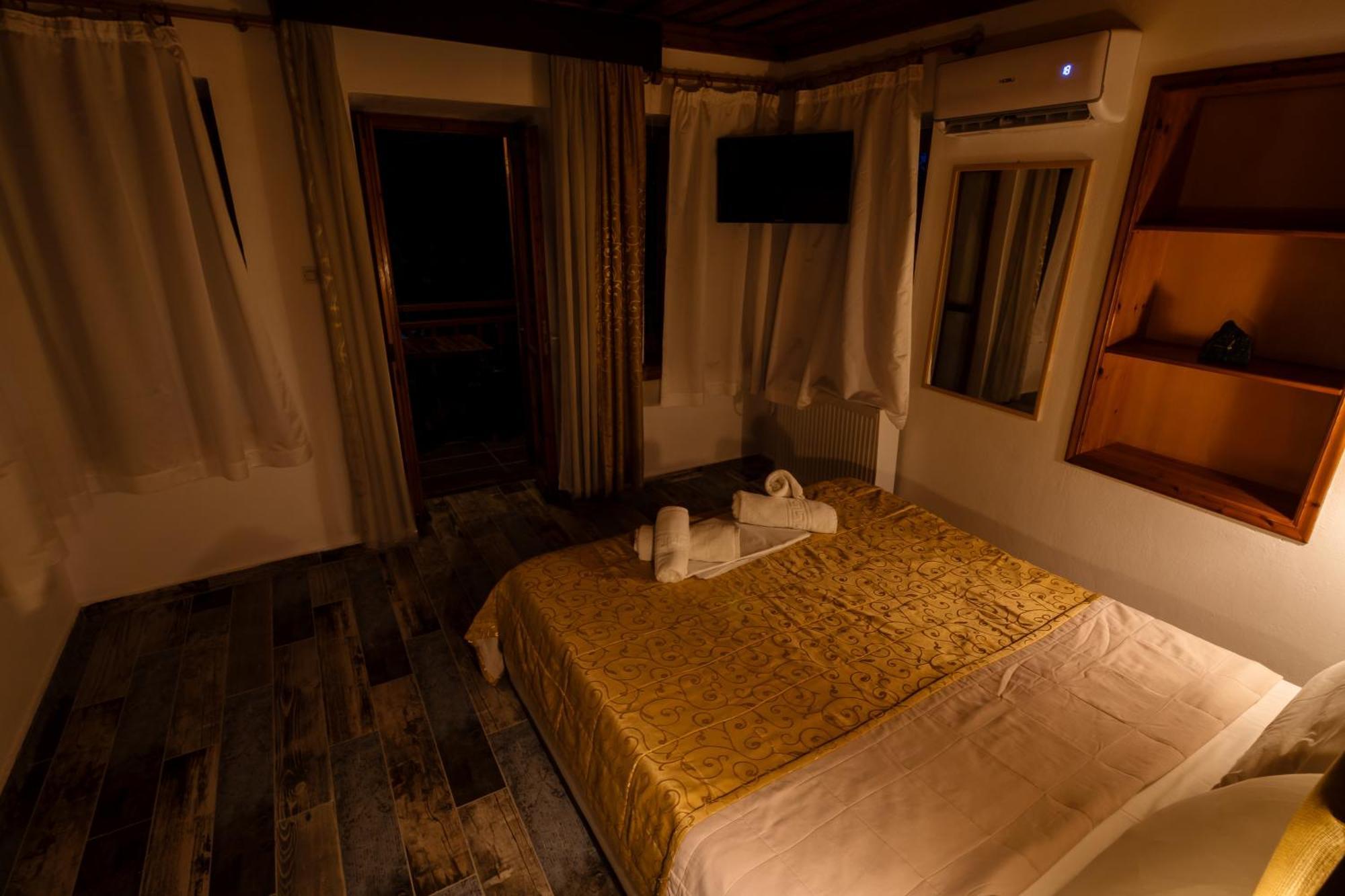 Hotel Kokkino Nero Bagian luar foto