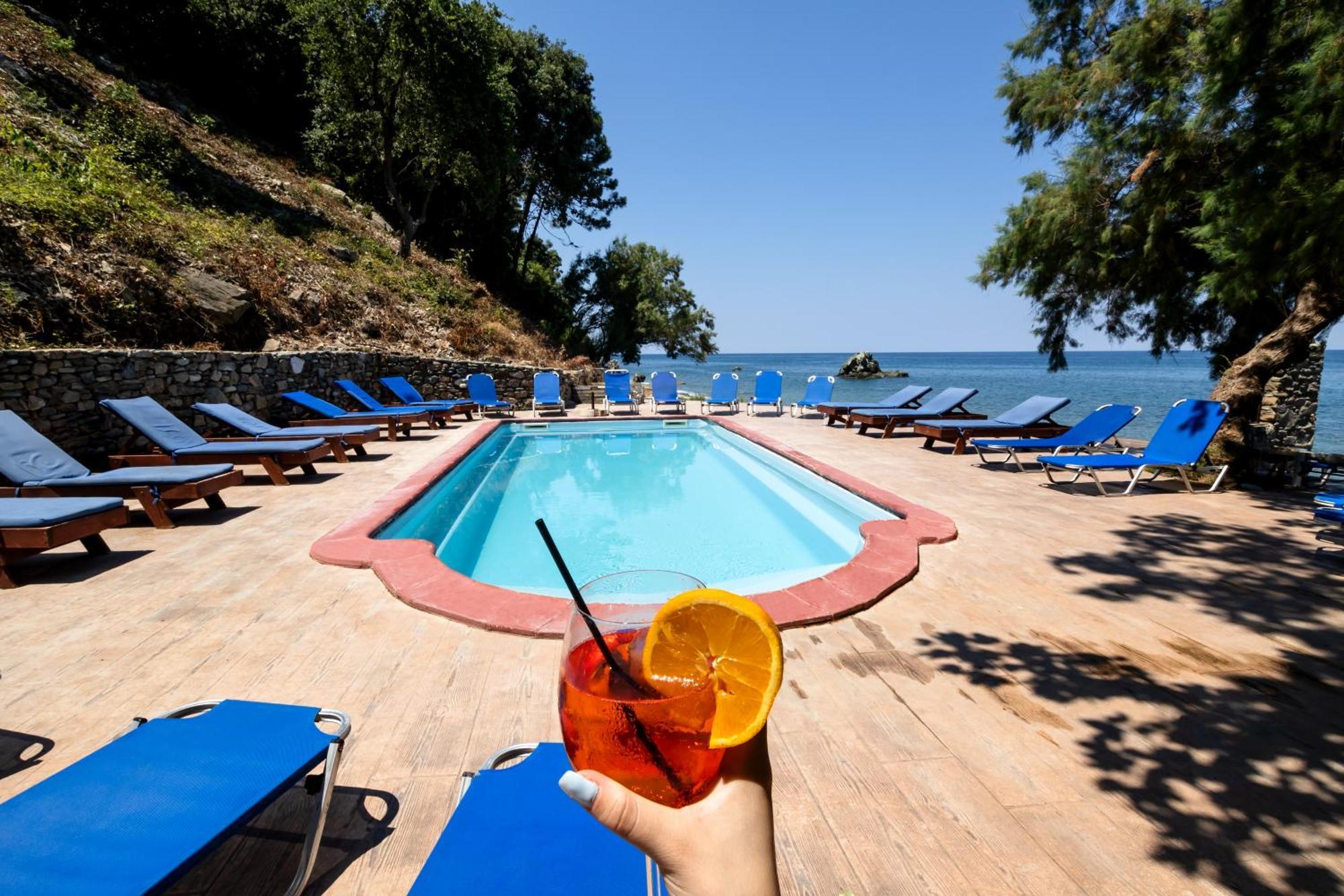 Hotel Kokkino Nero Bagian luar foto