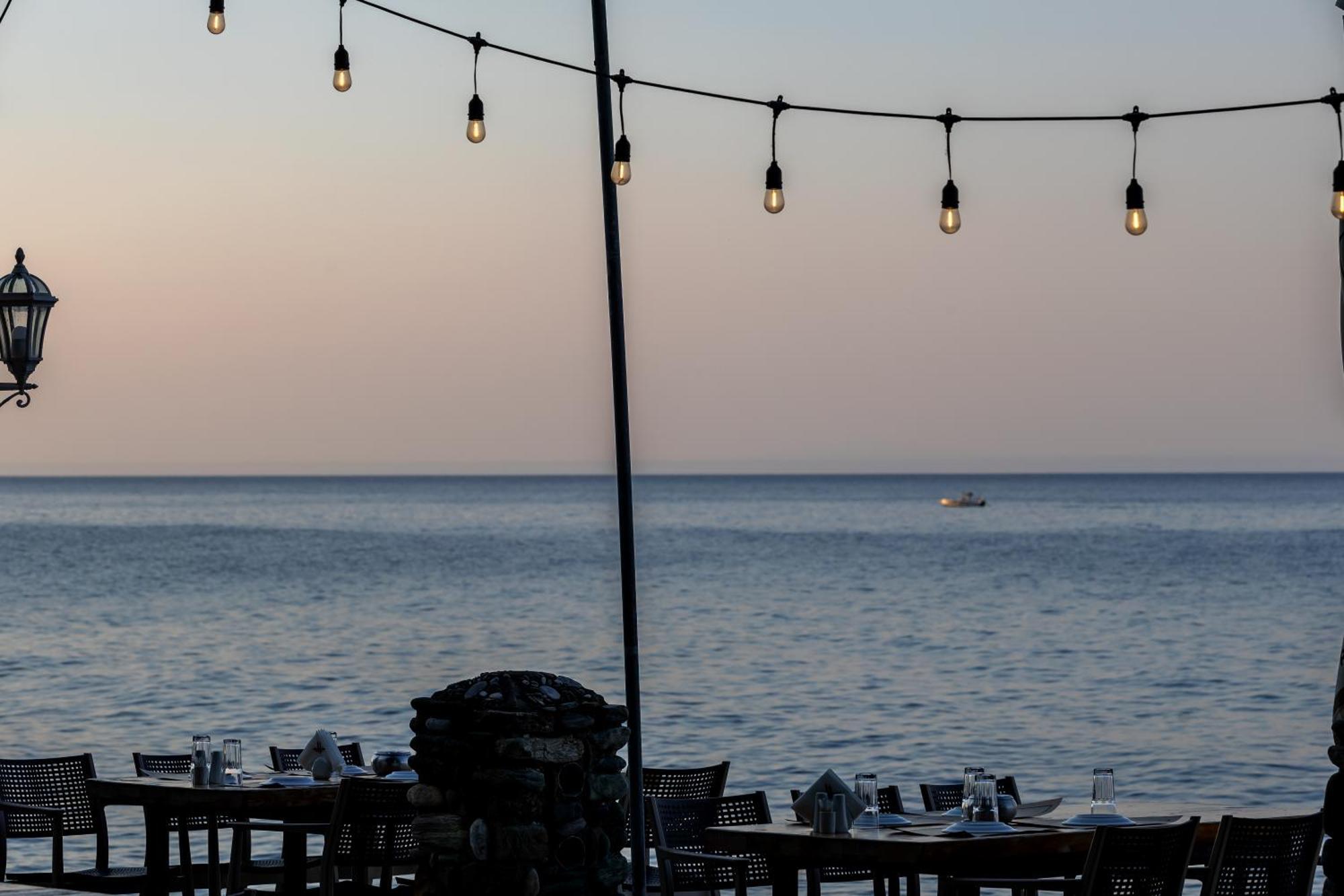 Hotel Kokkino Nero Bagian luar foto